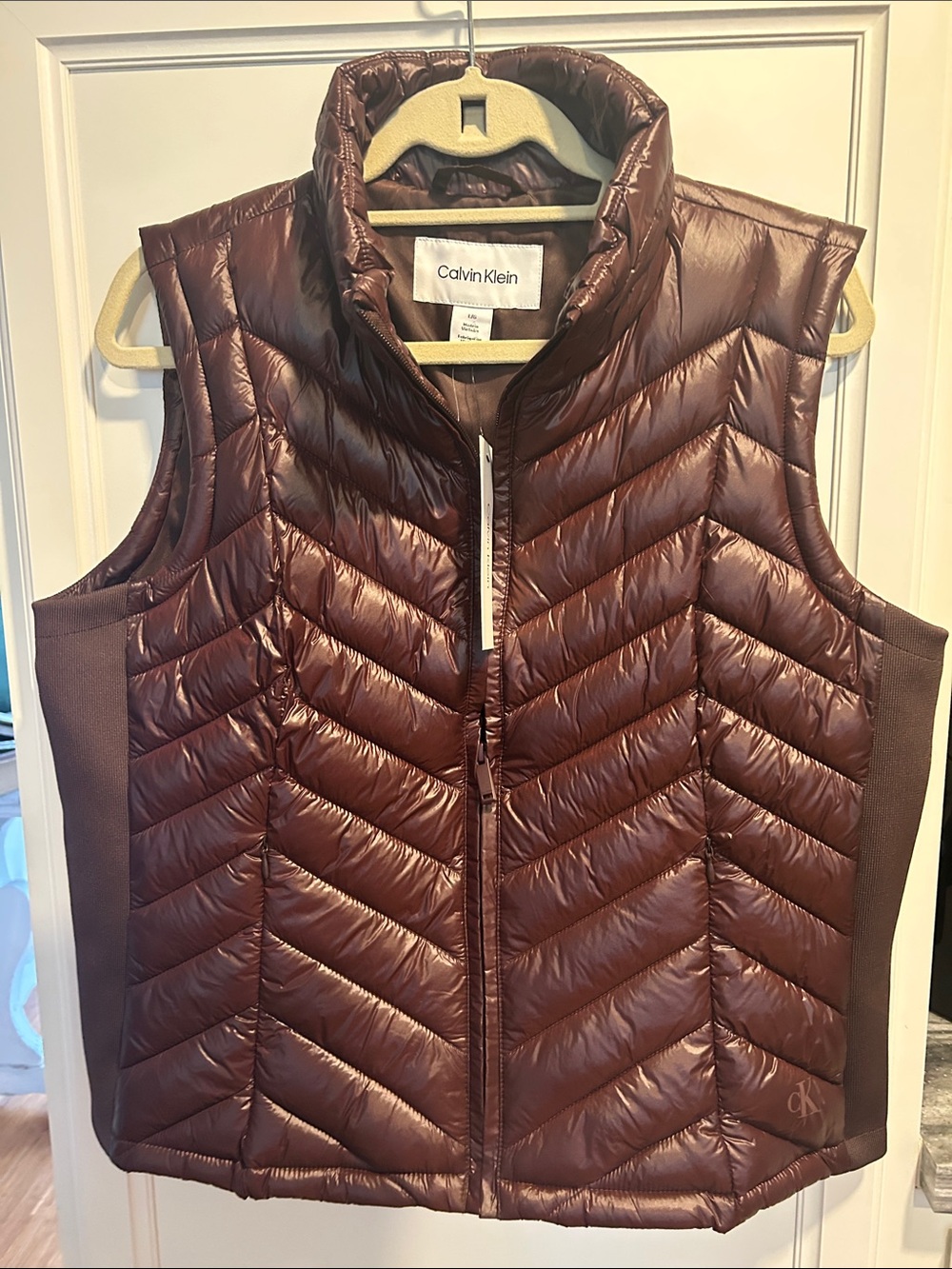 Calvin Klein Quilted Puffer Vest in Burgundy